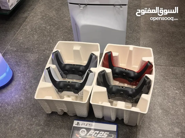 Ps5 slim 1TB بحالة الوكالة