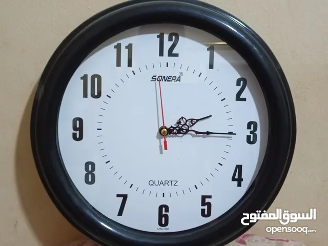 ساعه سوداء للبيع بسعر مغرى