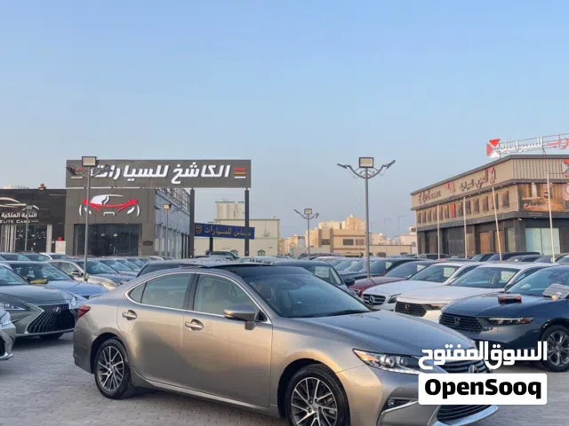 Used Lexus ES in Muscat