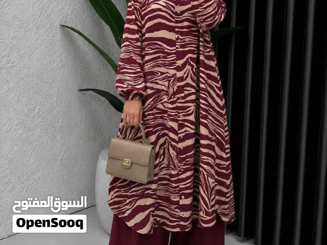 شـوفن قديـش هالموديل حلو" "طقـم تـونـك قميـص وبنطلـو الـخـامـة جيسكـا فري سايـز لـوزن 50-