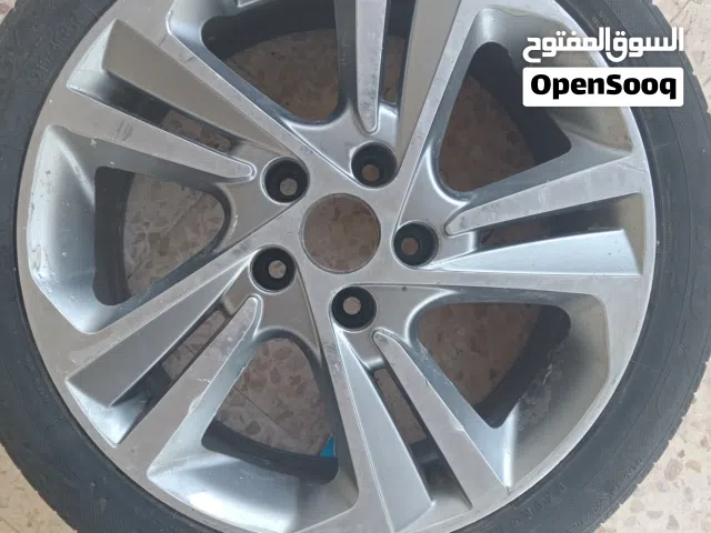 جنط فاضي فردة وحدة  مستعملة بحالة جيدة مقاس 17  50 دينار قابل للتفاوض