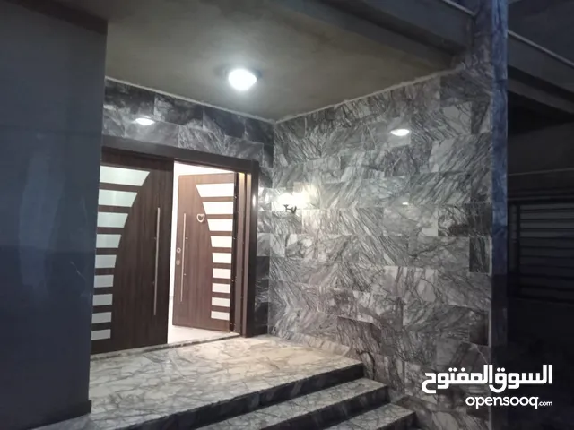 350 m2 5 Bedrooms Villa for Rent in Benghazi Lebanon District