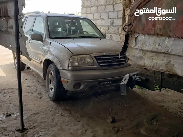 سزوكي مغفر نظيفه 6بستون مضمون من اي عيب فقط فيها الريوس يحتاج كهرباء السعر مليون قابل لتفاوض