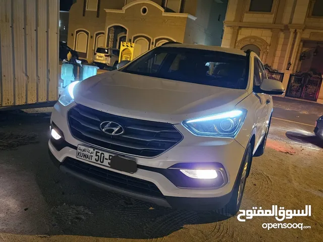 Used Hyundai Santa Fe in Kuwait City