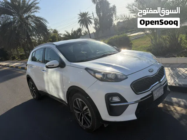 سيارة سبورتاج ابيض 21