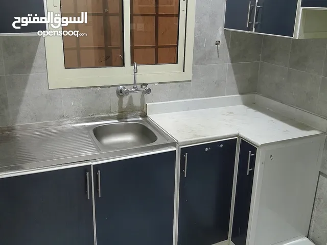 150 m2 1 Bedroom Apartments for Rent in Al Riyadh An Nasim Al Gharbi