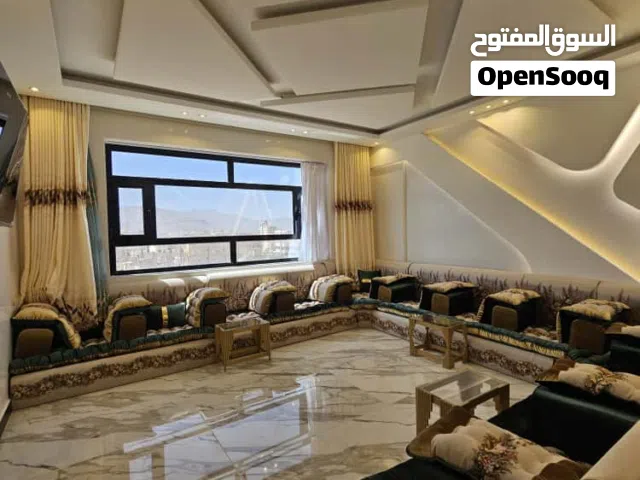 افخر واحدث شقق مفروشة للايجار VIP في صنعاء اثاث جديد ملكي واول ساكن وب اسعار خيالية و تناسب الجميع