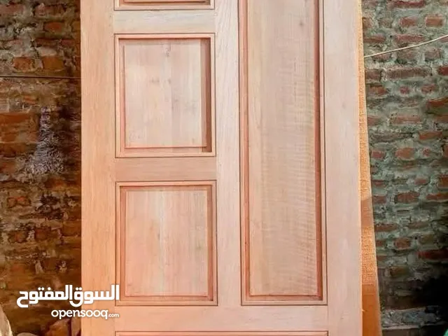 ورشة نجارة عامه لتصميم أبواب وصيانتهم او زواق أي شي لوح