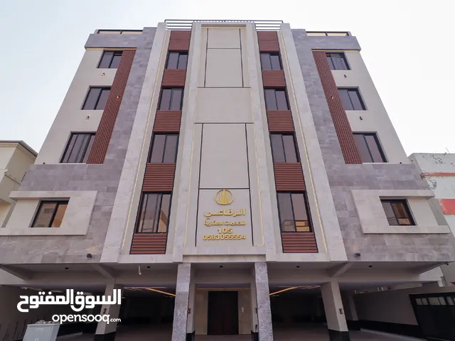 شقق وملاحق روف للبيع في جدة حي السلامة افراغ فوري