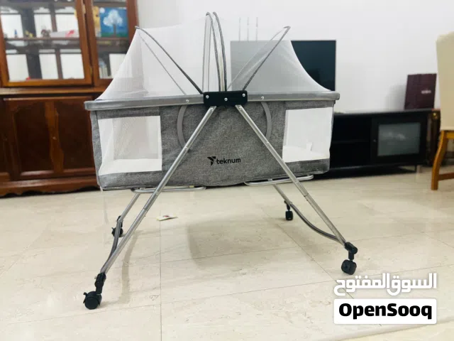 Teknum 3 in 1 baby cradle with net for sale Brought for 6 months back for 54BD from Mother care