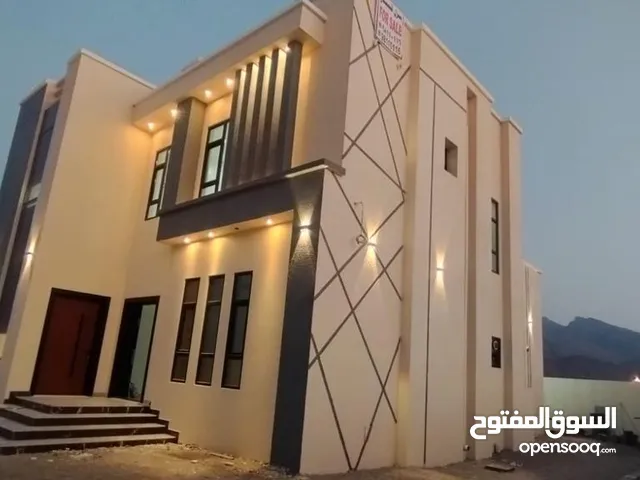 245 m2 5 Bedrooms Villa for Sale in Al Batinah Wadi Al Ma'awal