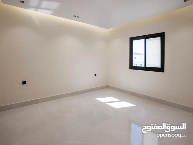 للبيع ملحق روف بسطح خاص - جدة حي السلامة
