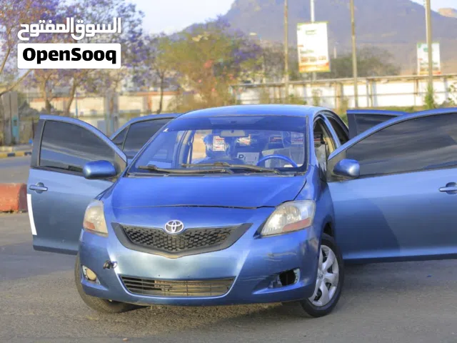 2010 تويوتا يارس E
