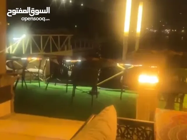 مطعم وكافبه علي النيل للبيع لايستثمار