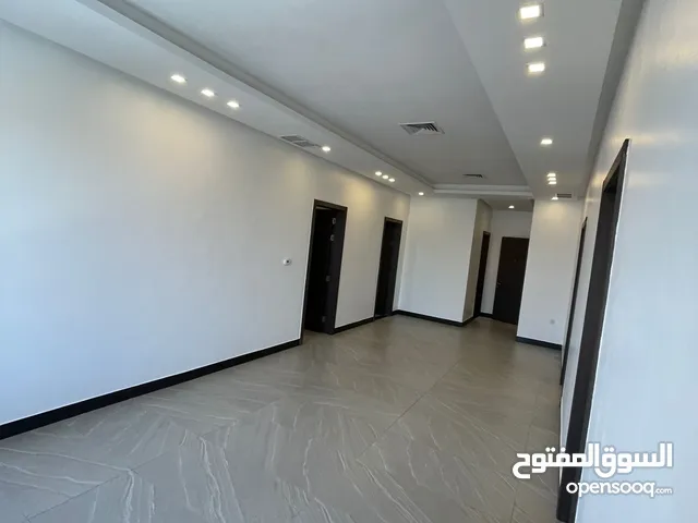130 m2 3 Bedrooms Apartments for Rent in Hawally Jabriya
