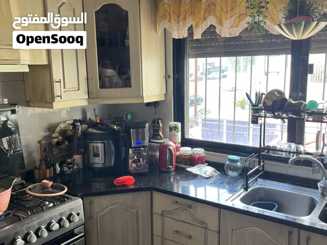 مطبخ خشب للبيع بدون الجرانيت و الحوض