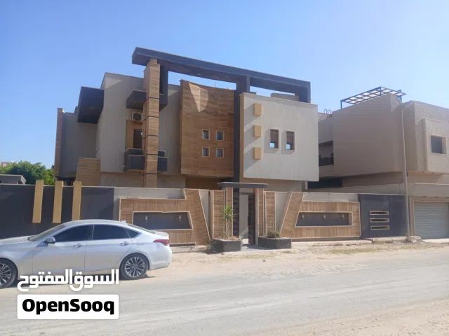 400 m2 More than 6 bedrooms Villa for Rent in Tripoli Al-Sidra