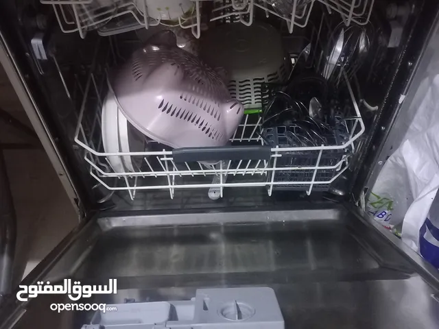 Ariston 8 Place Settings Dishwasher in Amman
