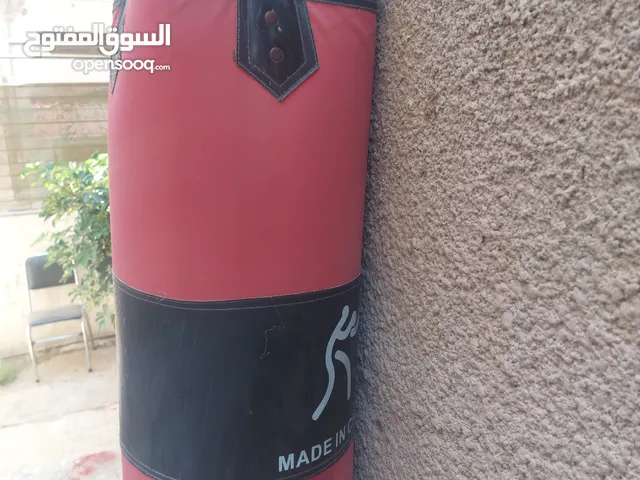 كيس ملاكمة  طولو حوالي منر  وزن 24
