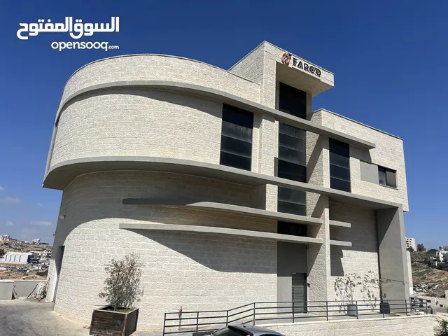 مخازن ومكاتب للايجار بمكان مميز و تفاصيل تصلح لكافة الاعمال