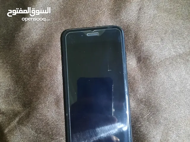ايفون 7 عادي للبيع لون اسود مغير بطريه