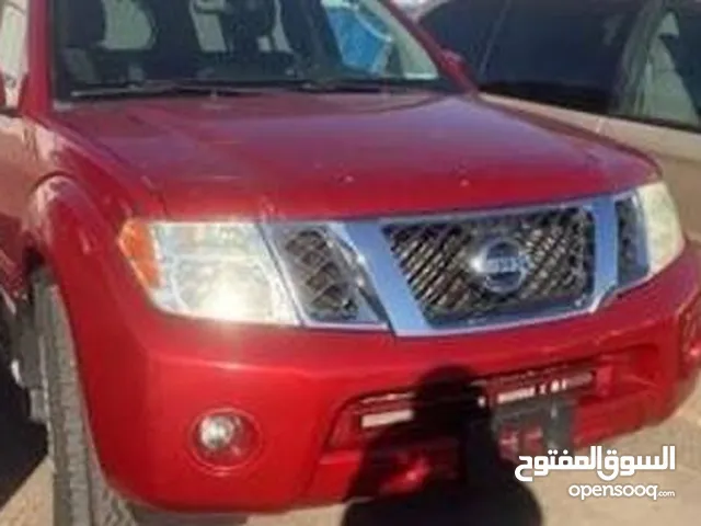 Nissan pathfinder 2011 full option / 188 kilo. 1750k