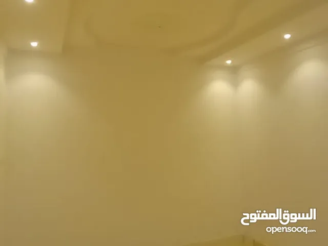 180 m2 3 Bedrooms Apartments for Rent in Al Riyadh Al Munsiyah