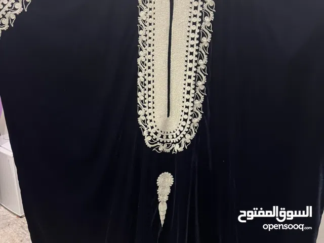 ثوب نسائي فخم مطرز – حالة ممتازة