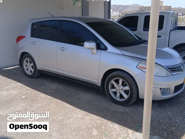2011 نيسان فيرسا S