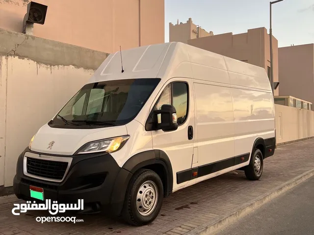 Used Peugeot Boxer in Central Governorate