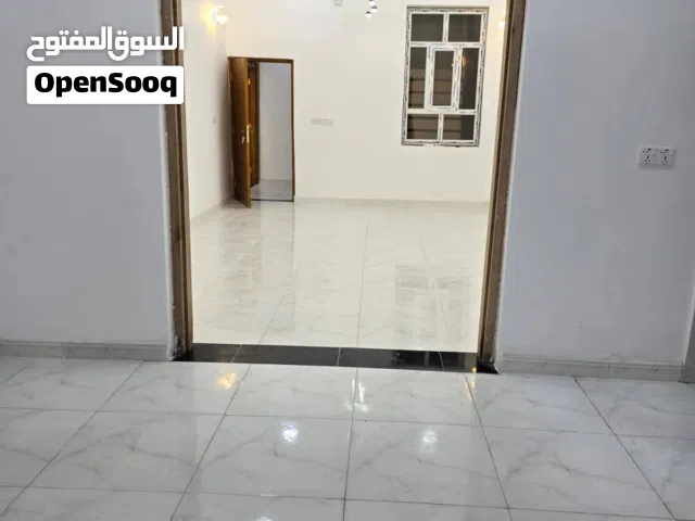 200 m2 3 Bedrooms Townhouse for Sale in Basra hai al-narjis