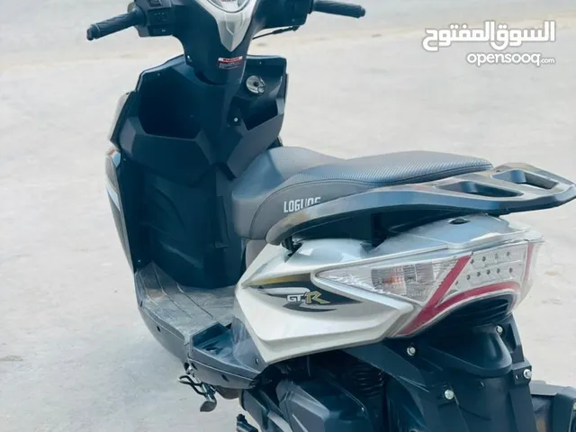 Used Vespa GTS 125 in Tripoli