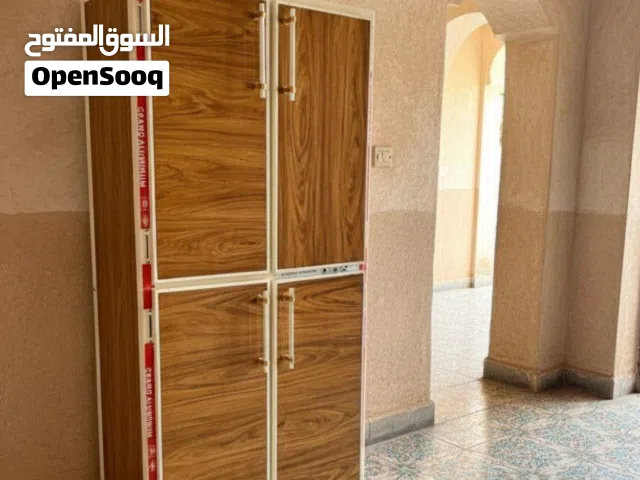 جزامة ألمنيوم تفصال الارتفاع: 1.5 متر العرض: 70 سم عمق : 33 سم التوصيل لكافة المحافضات