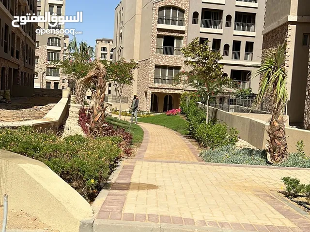 250m2 4 Bedrooms Villa for Sale in Cairo Fifth Settlement