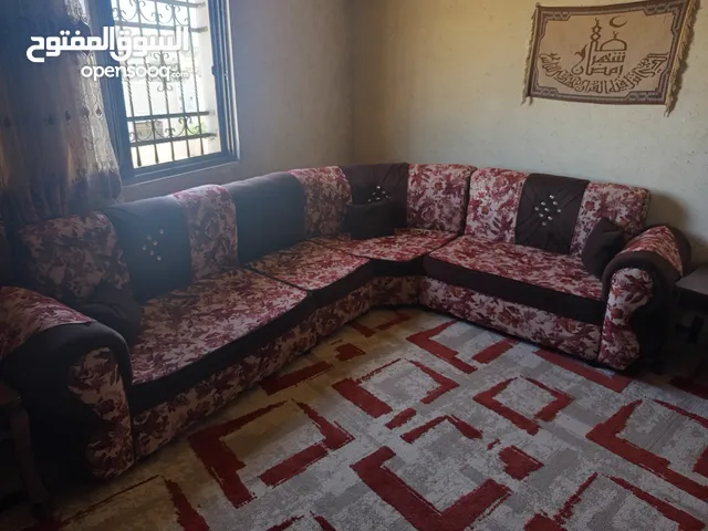 اثاث للبيع