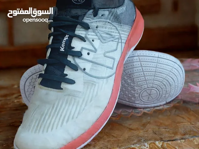 بوت كيمبا الأصلي للصالات حذاء رياضي مقاس 40.5 شوز رياضي كيمبا Kempa indoor shoes handball gym shoes