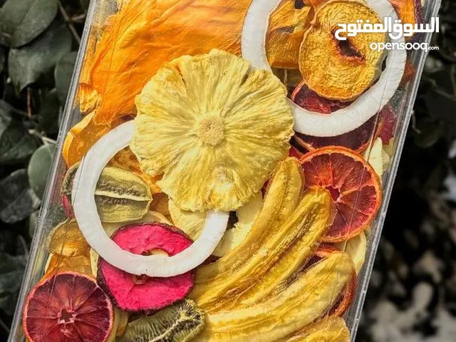 الفواكه المجففة بالتجميد والفواكه المجففة حراريًا