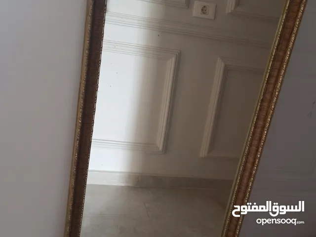 مرايا حائطية طوالها 120وعرض 50سانتي