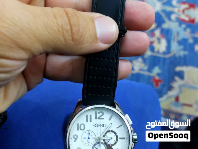 ساعة يد فاخره نوع ايسبرت للبيع