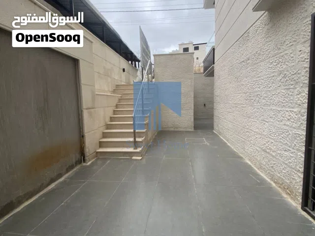 175 m2 3 Bedrooms Apartments for Sale in Amman Al Rabiah