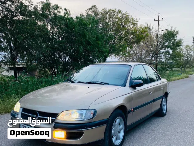 1998 Opel Omega