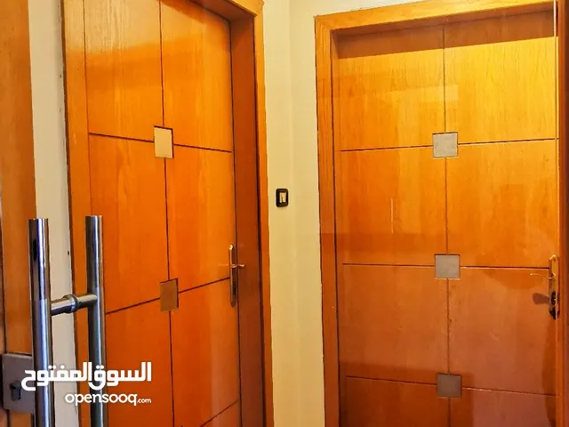 120m2 3 Bedrooms Apartments for Sale in Amman Deir Ghbar