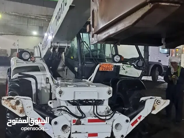 اليت رفع تلسكوب 2012 بحاله ممتازة شرط الفحص