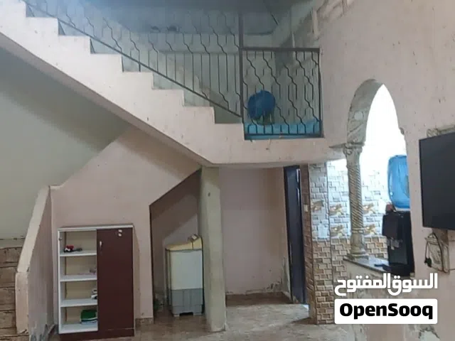 100 m2 4 Bedrooms Townhouse for Sale in Amman Baqa'a Camp