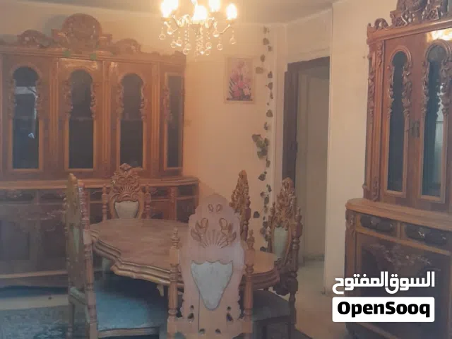 شقه للبيع بحى الزيتون متفرع من جسر السويس دقتقين على الشارع الرئيسى وعمارات الميريلاند