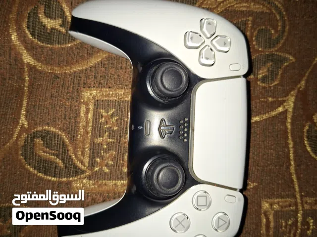 يد بلايتيشن 5 اصلية عالفحص