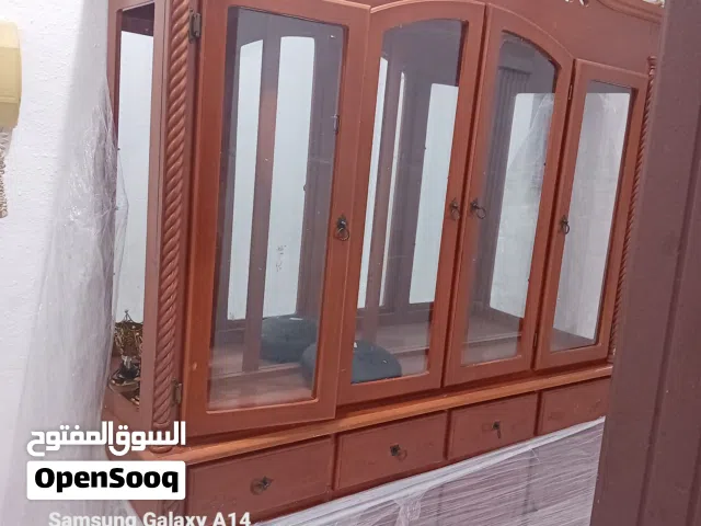 دولاب بوفيه(نيش) استعمال خفيف