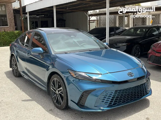 تويوتا كامري 2025 XSE بنوراما اعلى صنف وارد امريكي تصلح عمومي سياحي ليموزين