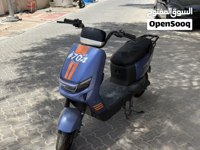 سكوتر كهربائي شبه جديد المعلومات ف الوصف