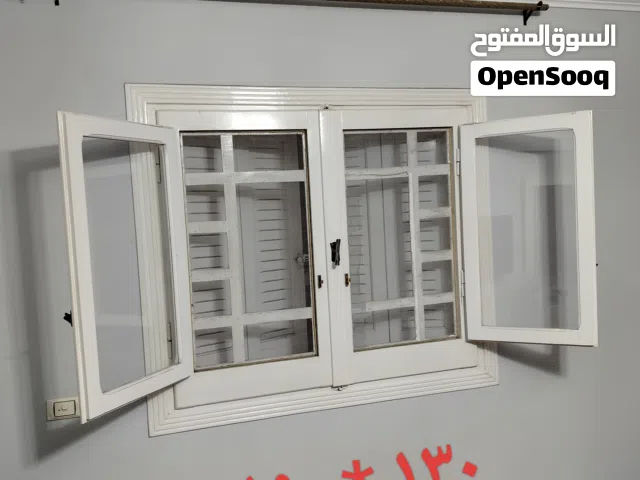 شبابيك بحالة ممتازة للبيع